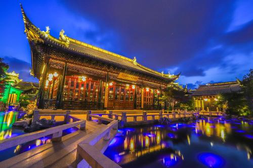 Royal Garden Hotel Shanghai, Shanghai (photo 8)