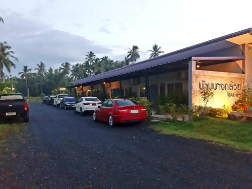Baan Bang Kluai Resort บ้านบางกล้วย รีสอร์ท