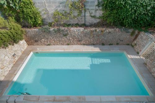 Apartment 2 With Pool And Sea View - image 9