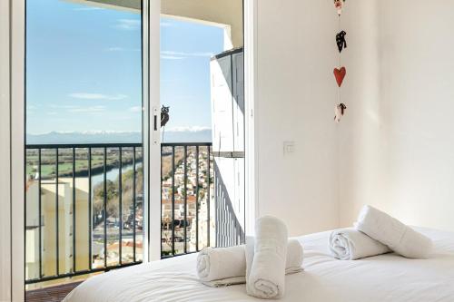 SUNSET BEACH D-LUXE