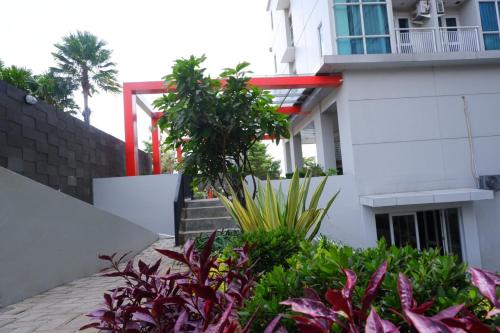 Balcony/terrace, Tiba at Jatinangor Hotel near Institut Pemerintahan Dalam Negeri  IPDN