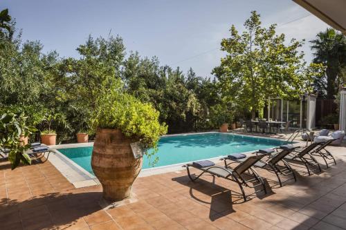  Kato Kateleios Villa Sleeps 6 with Pool and WiFi in Kateliós
