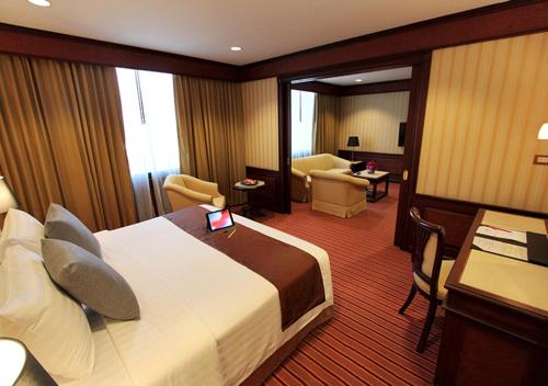 Grand Tower Inn Rama Vi Pet Policy