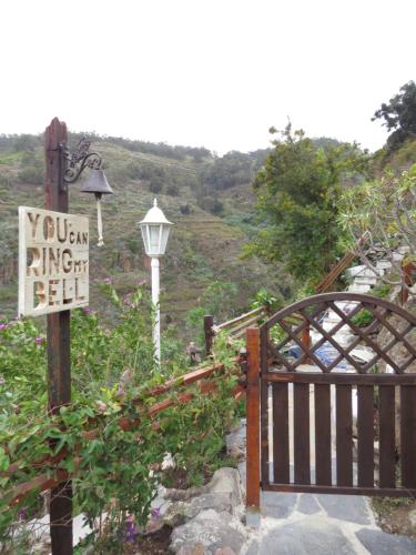 La cueva de Ángel B&B