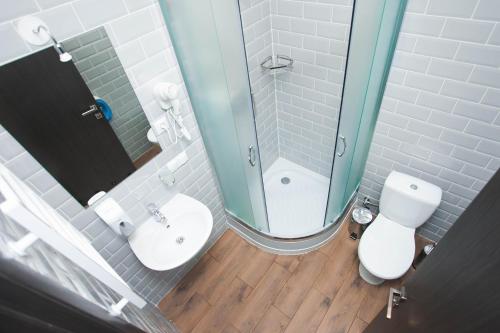 DREAM Hostel Khmelnytskyi - image 3