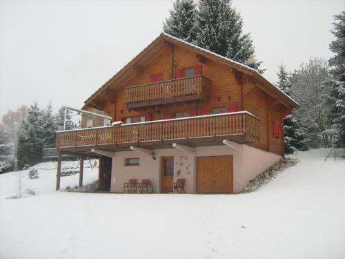 Chalet Gérardmer situé a LE THOLY