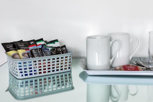 Oasis Apartment - image 10