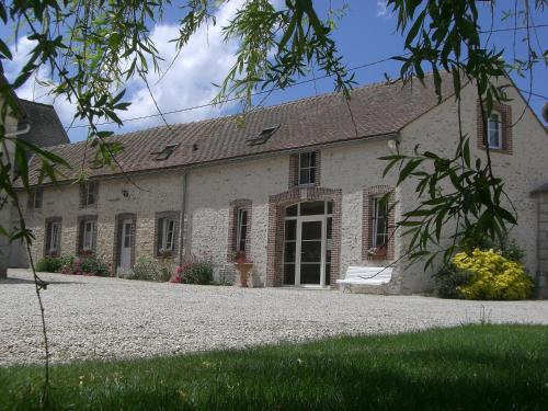 Cherville B&B chambre d'hôte Maisons
