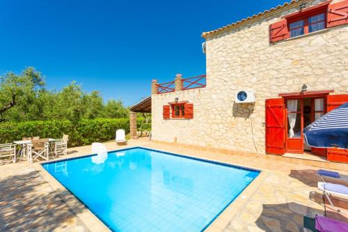  Villa Zozel in Makris Gialos