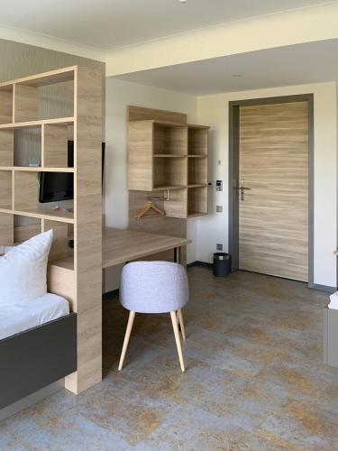 1 queen bed