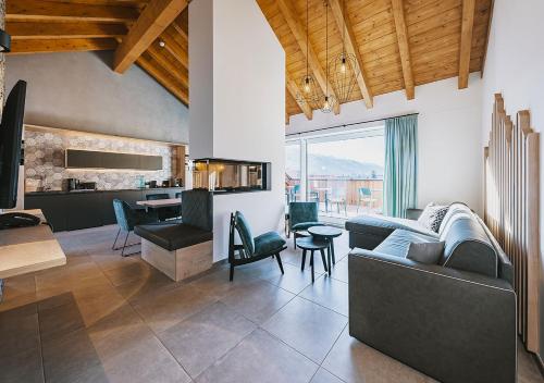 Küche, Elements Resort Zell am See in Zell am See