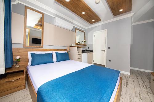 Marina Hotel Bodrum - image 4