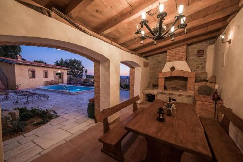 Hacienda in Grizane