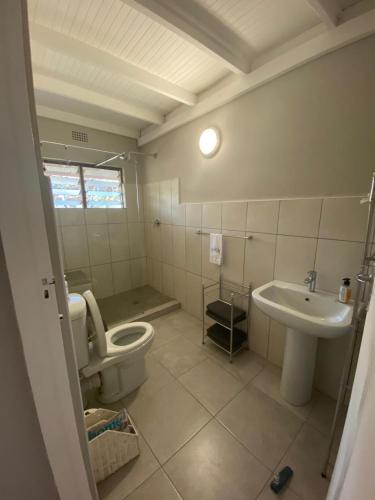 31 Manzini Chalets - Wait and Sea