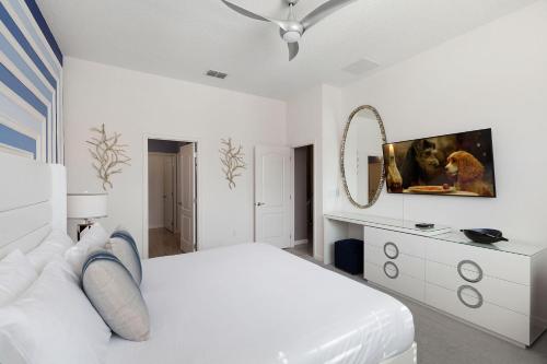 8013 Oak Shadow at Solterra Resorts - image 5