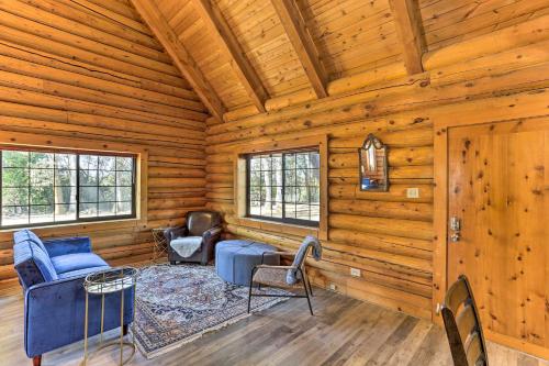 Wine Lovers Retreat Located in Burnsini Vineyards - main image