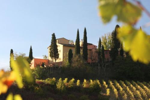  San Gimignano Apartment Sleeps 6 Air Con, Pension in San Gimignano