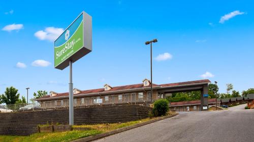 Apple Valley Inn Pigeon Forge – Pigeon Forge, TN