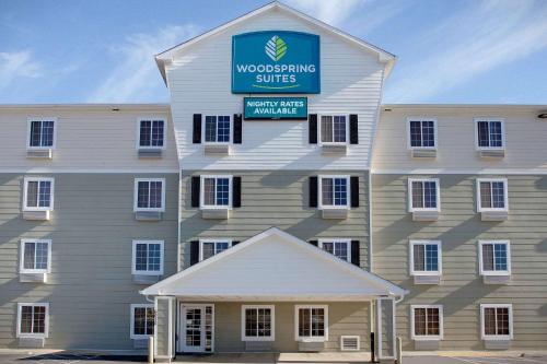 外部景觀, WoodSpring Suites Washington DC Andrews AFB in 坎普泉