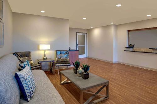 WoodSpring Suites Frederick I-70 in Frederick, USA