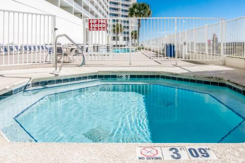 Lighthouse Condominiums III - image 2