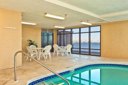 Grand Pointe #408 - image 4