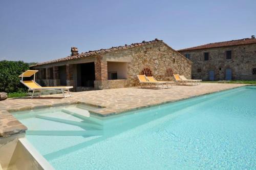  Lilliano Villa Sleeps 7 Pool WiFi, Pension in Castellina in Chianti