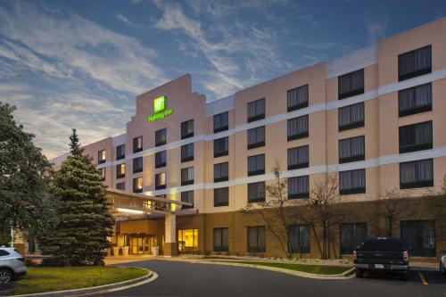 Holiday Inn & Suites Bolingbrook by IHG in Bolingbrook, USA