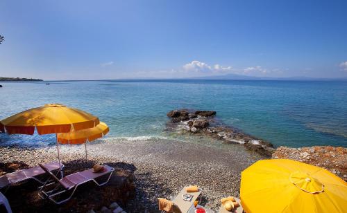 ชายหาด, อักติ เทย์เยตอส คอนเฟอเรนซ์ รีสอร์ต (Akti Taygetos Conference Resort) in แคลามาทา