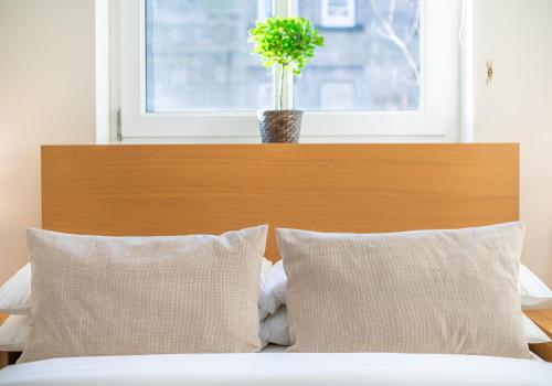 The Waverley Park Terrace Residence - image 5