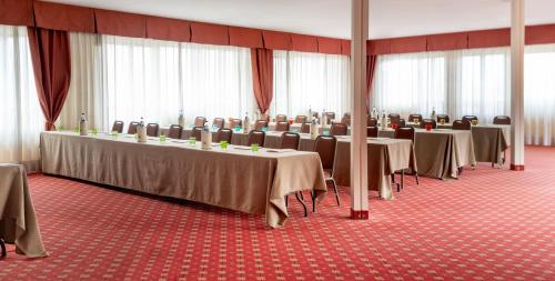 Hotel Ambasciatori - image 3
