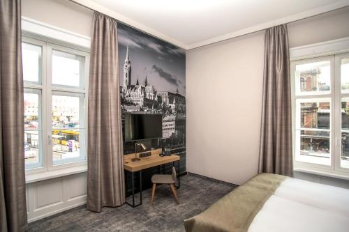 T62 Hotel - image 2