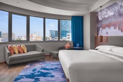 Aurea Central Hotel Room Type - Business Suite