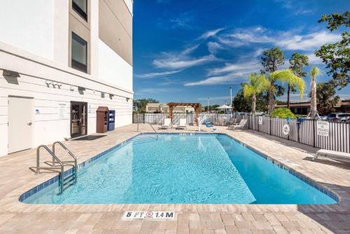 مسبح, Holiday Inn Express & Suites Lakeland South By IHG in Lakeland