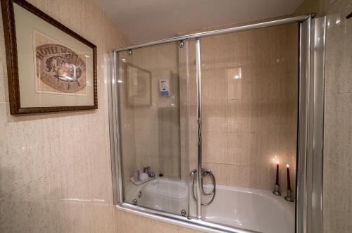 Apartment image 10