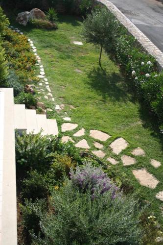 Apartment 3 With Pool And Sea View - main image