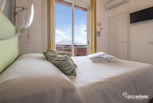 PizzaSleep B&B, Naples