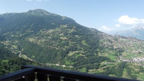 Balcons du Soleil SUNNY & MOUNTAIN apartments - image 9