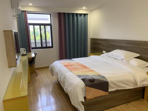 . Shell Liu'an Wanxi Avenue International Motor City Hotel