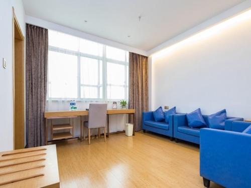 . GreenTree Inn Changzhou Xixiasu Town Express Hotel