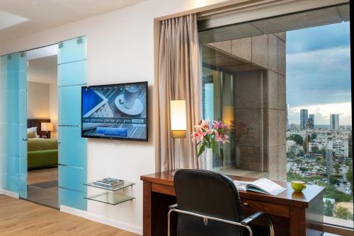 Leonardo City Tower Hotel Tel Aviv