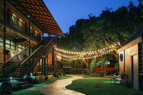 イエロー ピロー ビレッジ