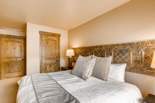 Copperbottom Inn - image 6