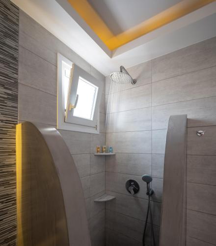 Moonlight Apartments - image 9