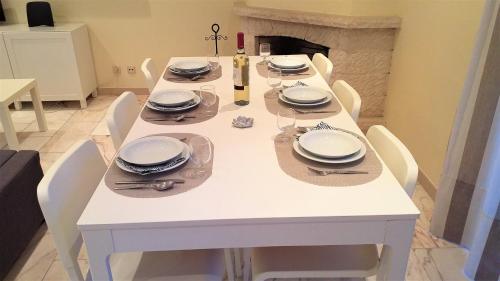 Mouramar- Garagem Piscina & Wifi - image 14