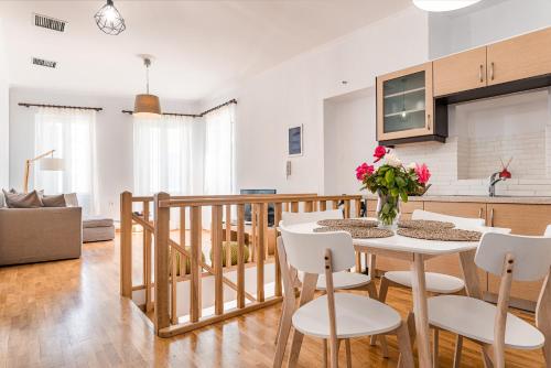 Villa Porto- Naftilos Residences in Samos Island
