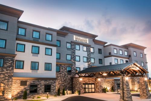 Staybridge Suites - Wisconsin Dells - Lake Delton, an IHG Hotel - Accommodation - Wisconsin Dells