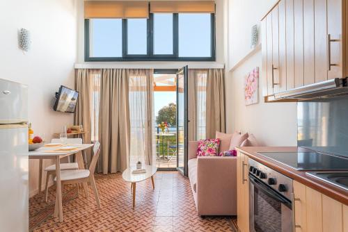 Naftilos Residences I, Potokáki