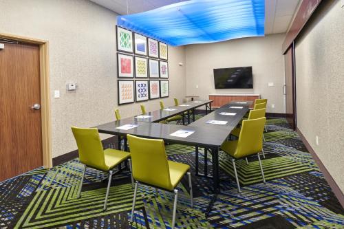 Holiday Inn Express & Suites El Paso - Sunland Park Area by IHG - 회의실/연회장