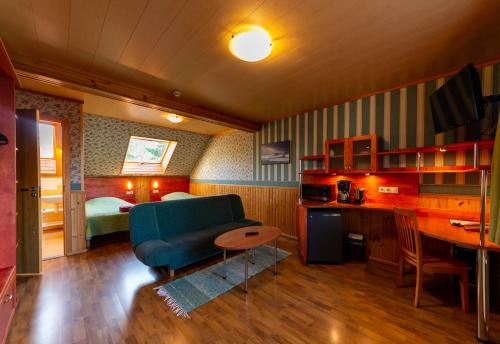 Padu Hotell - image 8